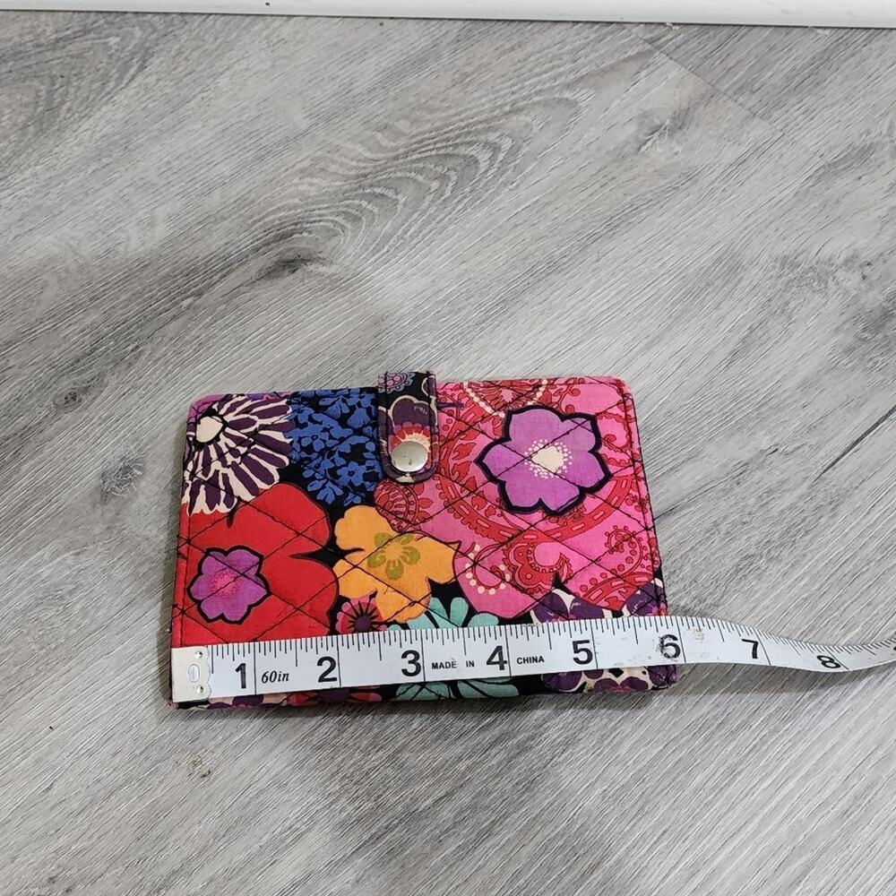 VERA‎ Bradley floral wallet - Picture 4 of 8